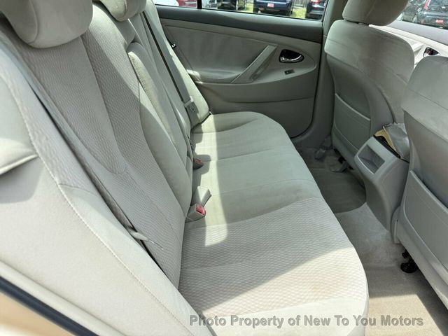 2010 Toyota Camry 4dr Sedan I4 Automatic LE - 23068106 - 10