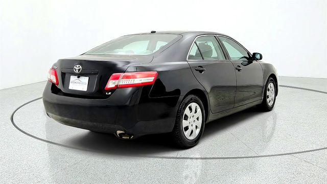 2010 Toyota Camry 4dr Sedan I4 Automatic LE - 23072431 - 4