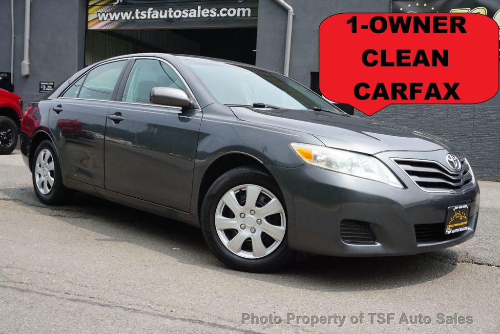 2010 Toyota Camry 4dr Sedan I4 Automatic LE 1-OWNER CLEAN CARFAX RELIABLE VEHICLE  - 22004441 - 0