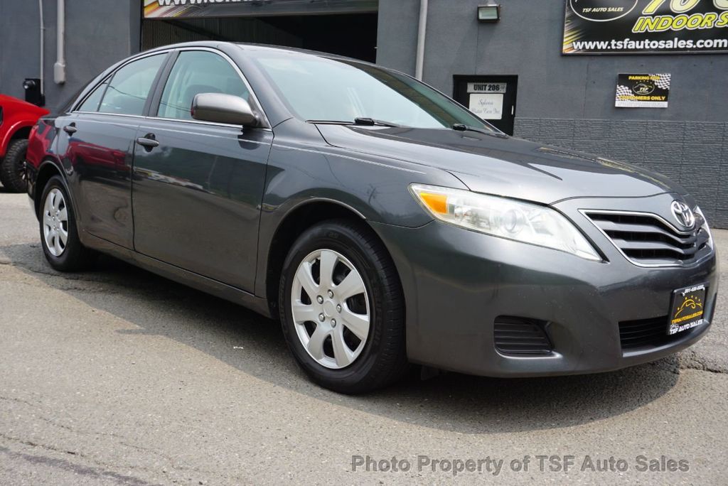 2010 Toyota Camry 4dr Sedan I4 Automatic LE 1-OWNER CLEAN CARFAX RELIABLE VEHICLE  - 22004441 - 8