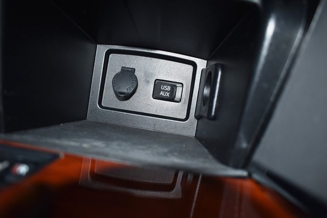 2010 Toyota Camry 4dr Sedan I4 Automatic XLE - 22982234 - 11