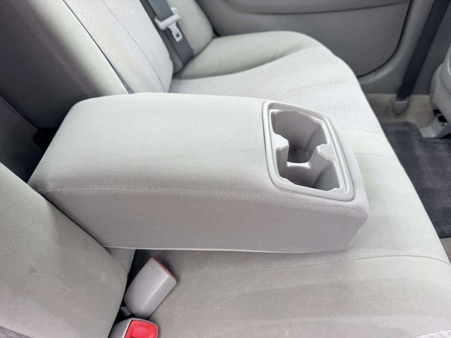 2010 Toyota Camry 4dr Sedan V6 Automatic LE - 23045396 - 23