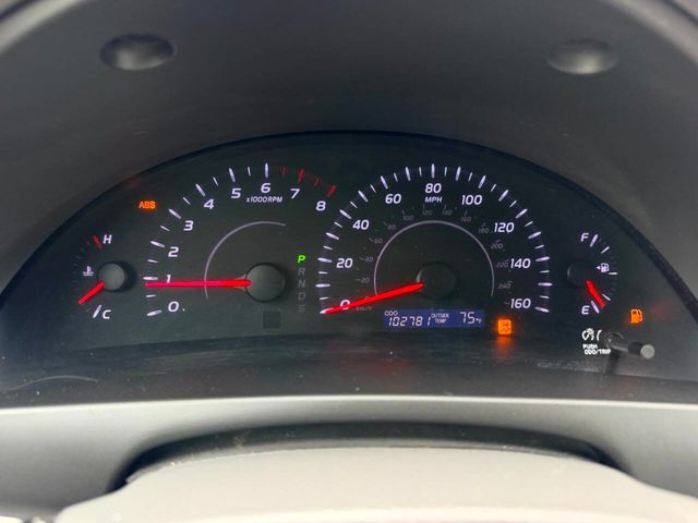 2010 Toyota Camry 4dr Sedan V6 Automatic LE - 23045396 - 37