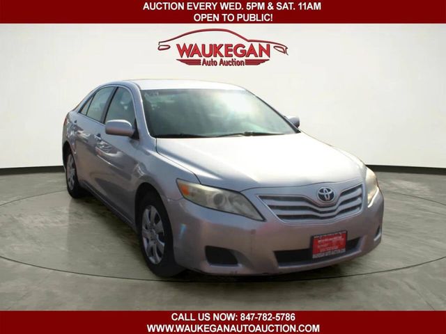 2010 Toyota Camry Base 4dr Sedan 6A - 23001766 - 1