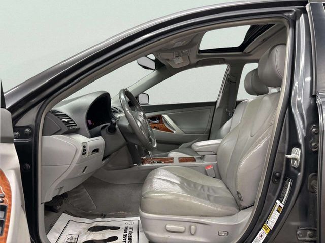 2010 Toyota Camry Base 4dr Sedan 6A - 22995226 - 10