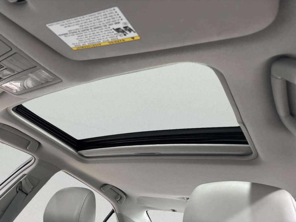 2010 Toyota Camry Base 4dr Sedan 6A - 22995226 - 11