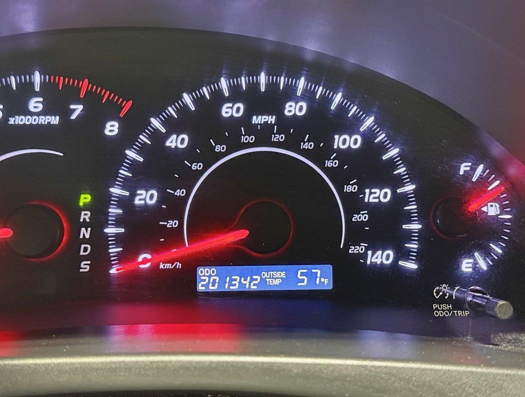 2010 Toyota Camry Base Trim - 22939108 - 13