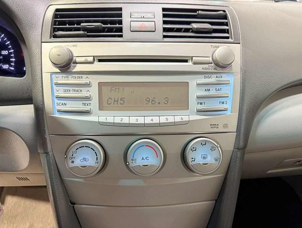 2010 Toyota Camry Base Trim - 22939108 - 14