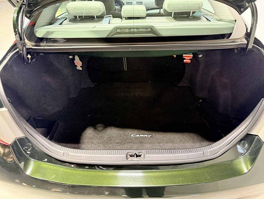 2010 Toyota Camry Base Trim - 22939108 - 31