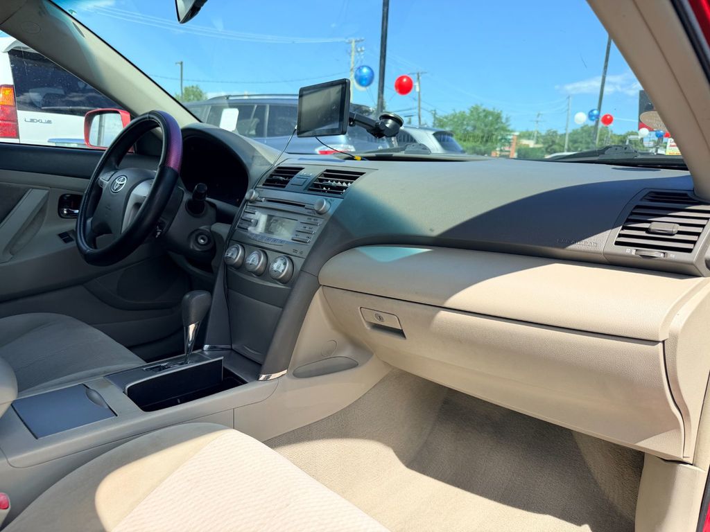 2010 Toyota Camry Base Trim - 23067755 - 16