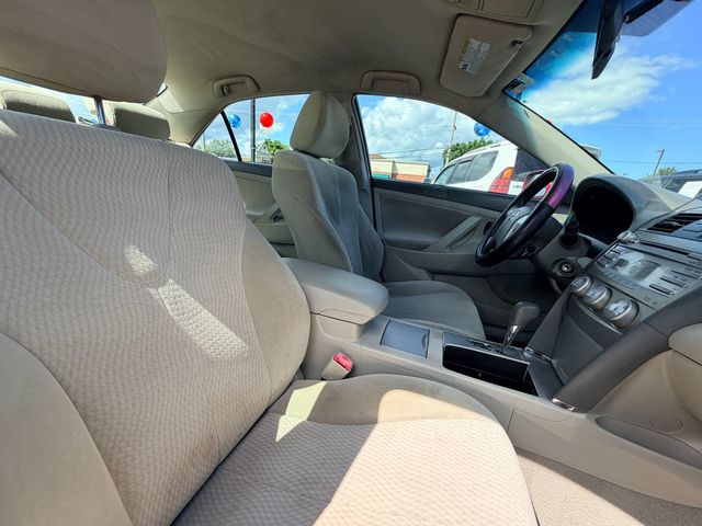 2010 Toyota Camry Base Trim - 23067755 - 17