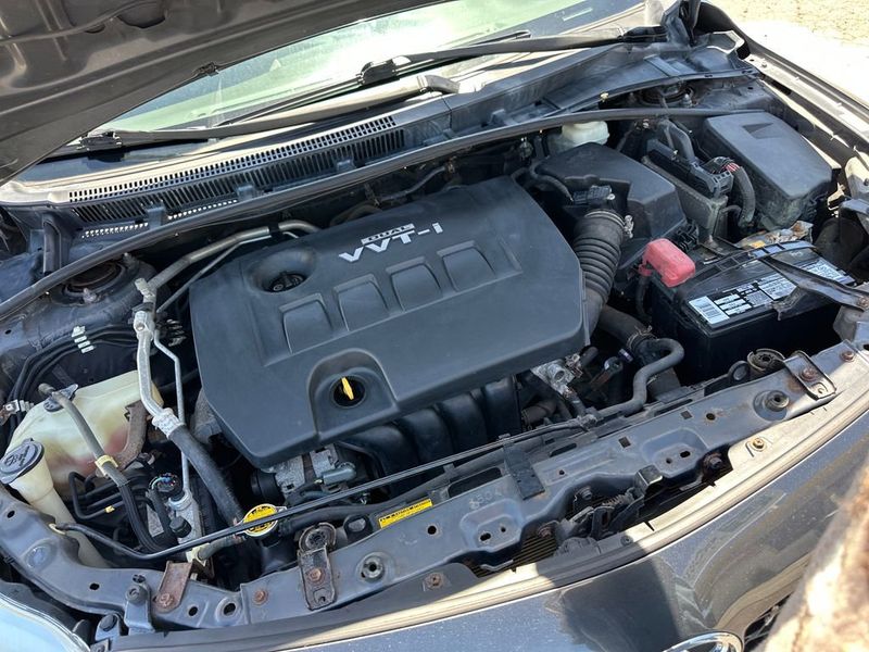 2010 Toyota Corolla 4dr Sedan Automatic LE - 23024929 - 19