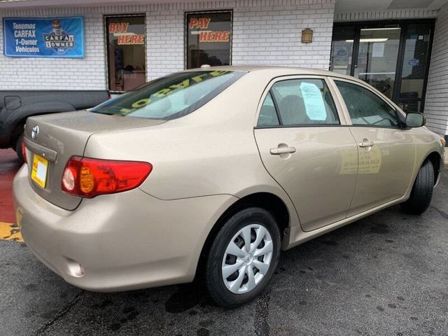 2010 Toyota Corolla 4dr Sedan Automatic LE - 19899599 - 5