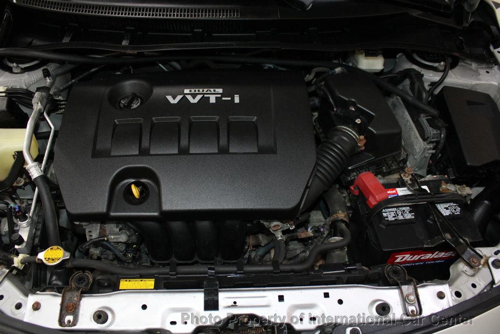 2010 Toyota Corolla 4dr Sedan Automatic LE - 22945785 - 26