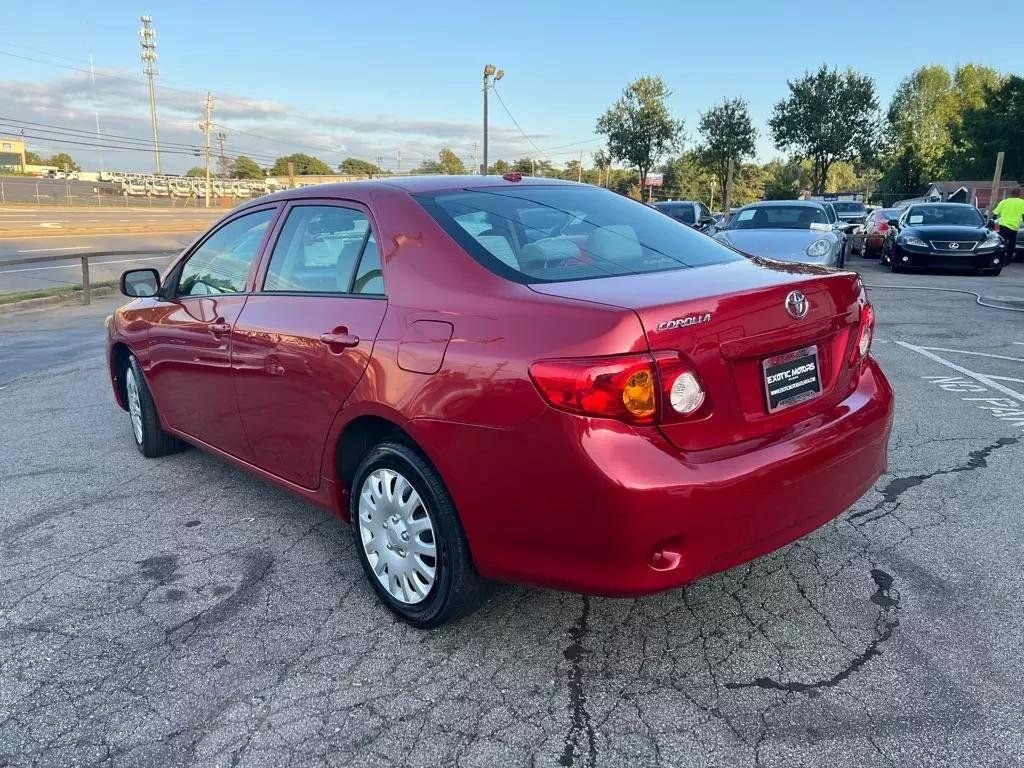 2010 Toyota Corolla 4dr Sedan Automatic LE - 22598542 - 6