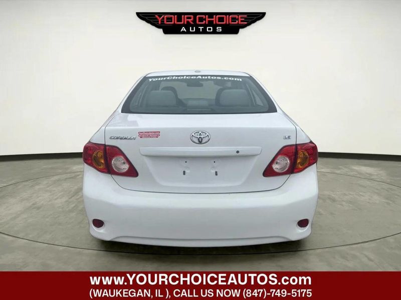 2010 Toyota Corolla 4dr Sedan Automatic LE - 22981217 - 3