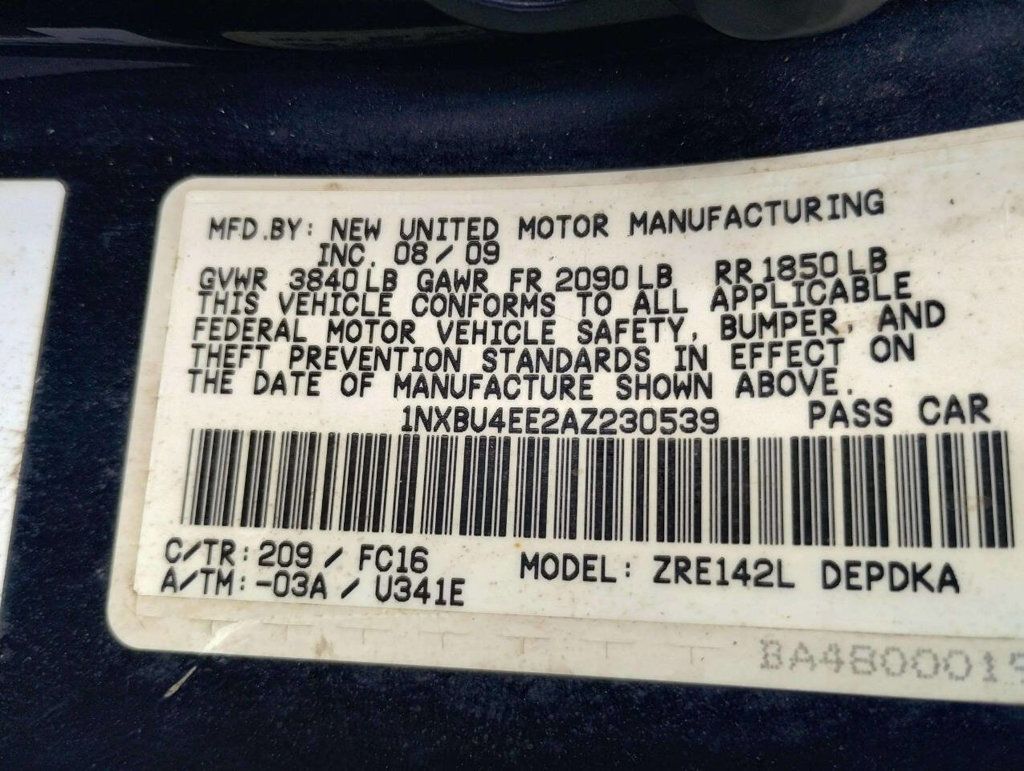 2010 Toyota Corolla 4dr Sedan Automatic LE - 23011854 - 27