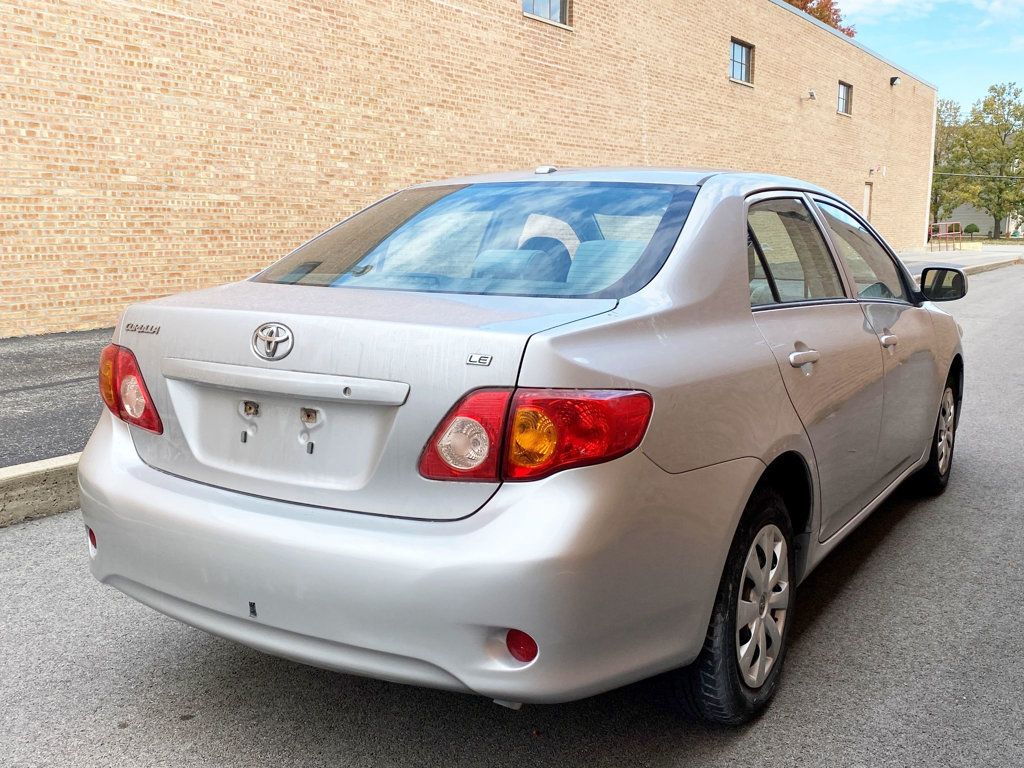 2010 Toyota Corolla 4dr Sedan Automatic LE - 22934926 - 2