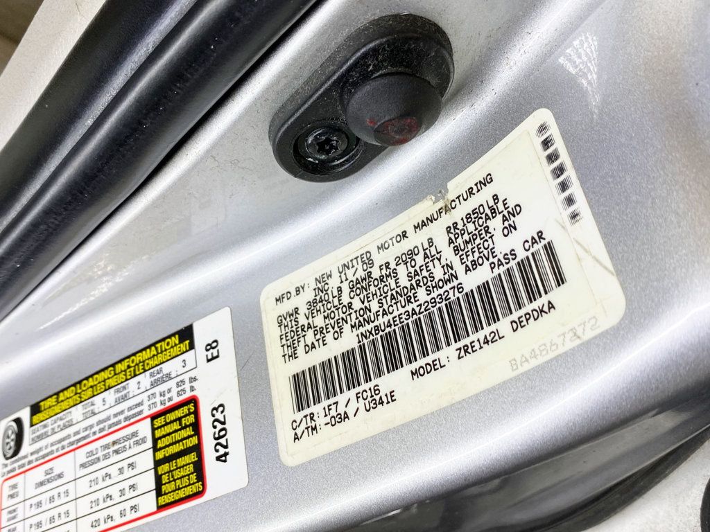 2010 Toyota Corolla 4dr Sedan Automatic LE - 22934926 - 51