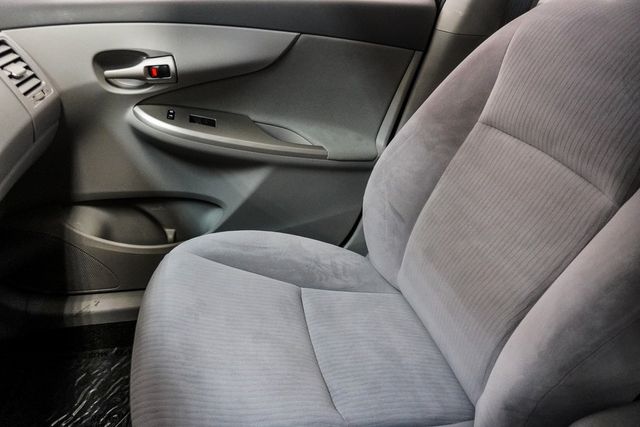 2010 Toyota Corolla 4dr Sedan Automatic LE - 22931521 - 22