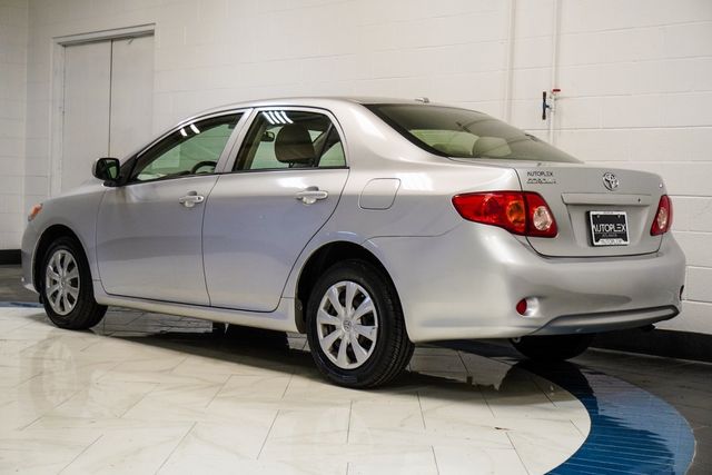 2010 Toyota Corolla 4dr Sedan Automatic LE - 22931521 - 26