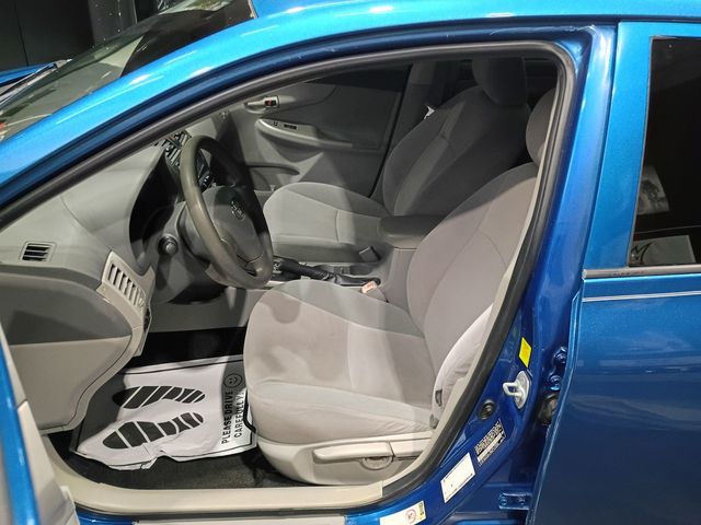 2010 Toyota Corolla 4dr Sedan Automatic LE Clean Carfax - 23089810 - 13