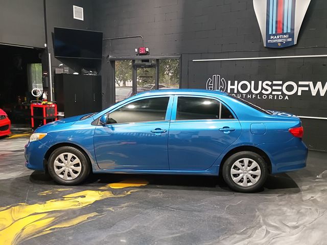 2010 Toyota Corolla 4dr Sedan Automatic LE Clean Carfax - 23089810 - 1
