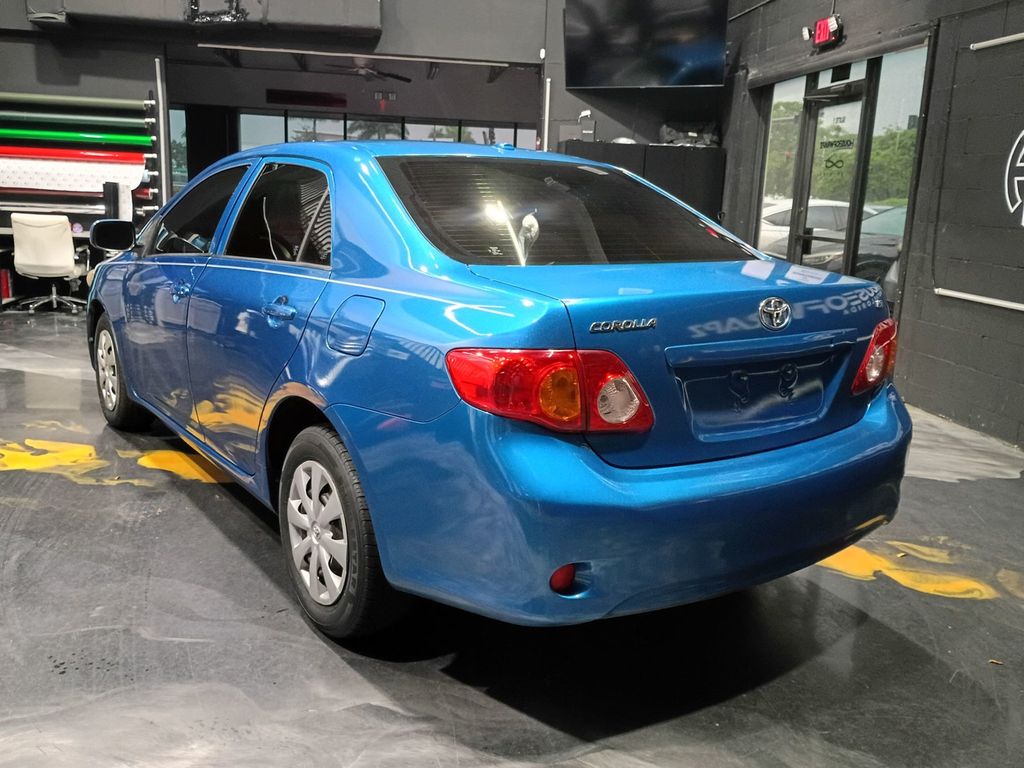 2010 Toyota Corolla 4dr Sedan Automatic LE Clean Carfax - 23089810 - 2