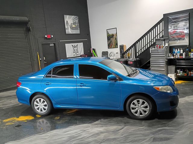 2010 Toyota Corolla 4dr Sedan Automatic LE Clean Carfax - 23089810 - 6
