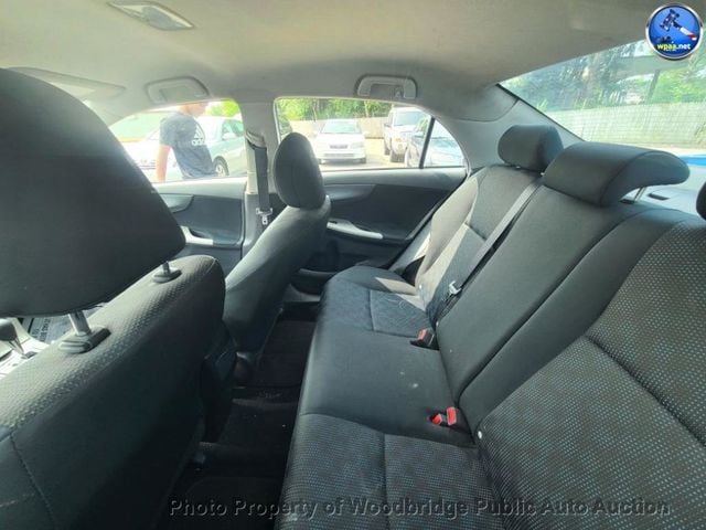 2010 Toyota Corolla 4dr Sedan Automatic S - 22860345 - 3