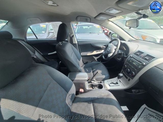 2010 Toyota Corolla 4dr Sedan Automatic S - 22860345 - 5