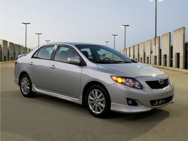 2010 Toyota Corolla 4dr Sedan Automatic S - 23060958 - 0