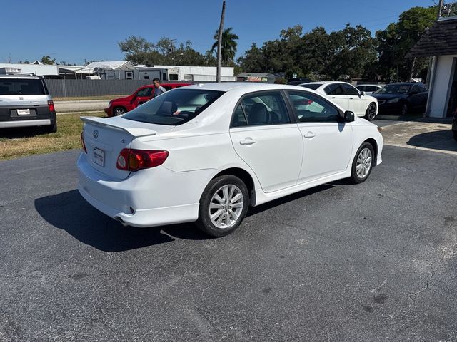 2010 Toyota Corolla 4dr Sedan Automatic S - 22939716 - 6