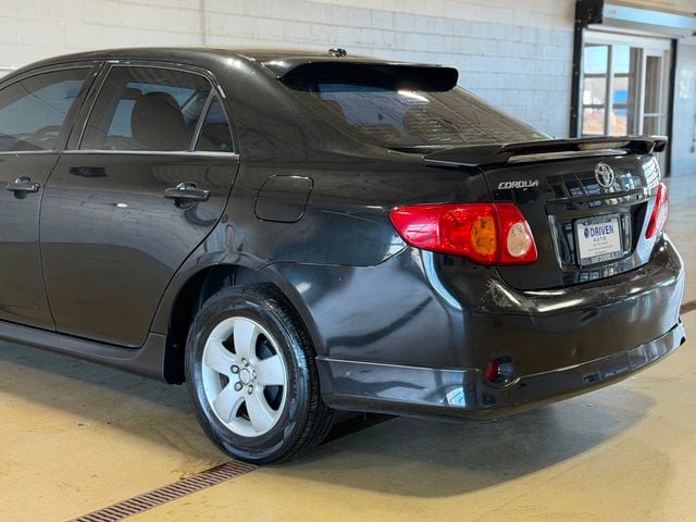 2010 Toyota Corolla 4dr Sedan Manual - 22971216 - 12