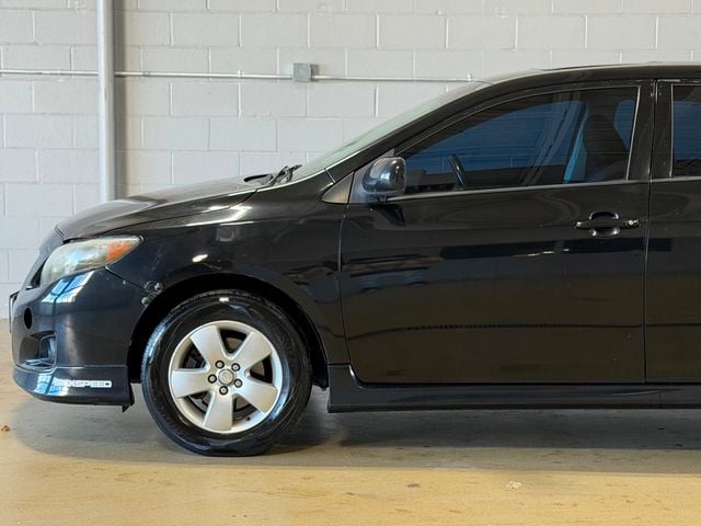 2010 Toyota Corolla 4dr Sedan Manual - 22971216 - 15