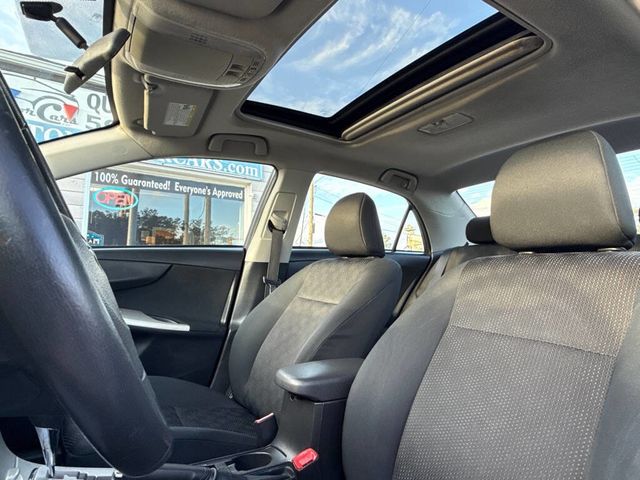 2010 Toyota Corolla Base 4dr Sedan 4A - 22906870 - 13