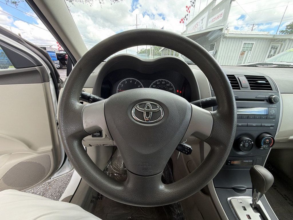 Toyota Corolla photo 15
