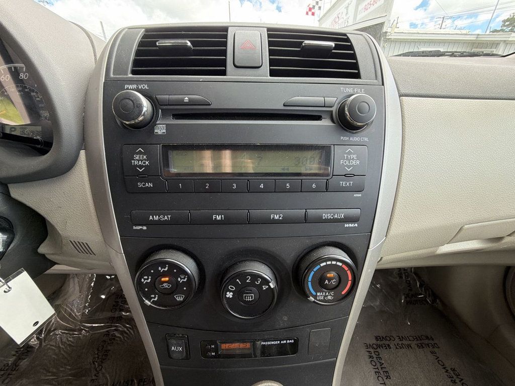 Toyota Corolla photo 17