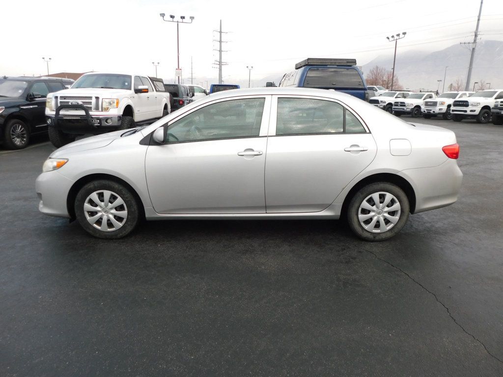 2010 Toyota Corolla LE - 22721922 - 1