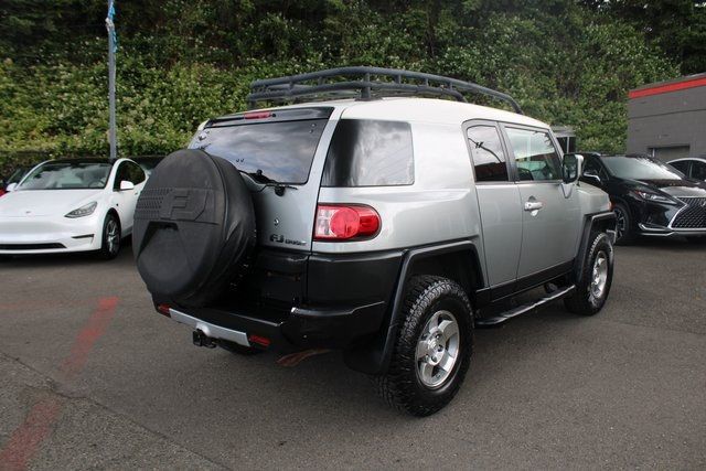 2010 Toyota FJ Cruiser Base photo 3