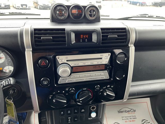 2010 Toyota FJ Cruiser 4WD 4dr Automatic - 23016029 - 22