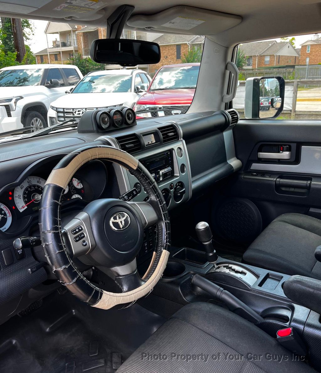 2010 Toyota FJ Cruiser RWD 4dr Automatic - 23051086 - 15