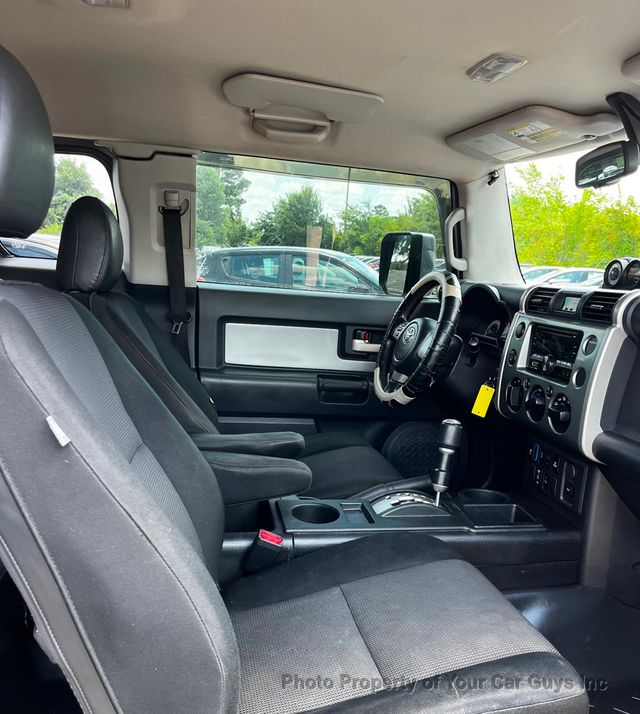2010 Toyota FJ Cruiser RWD 4dr Automatic - 23051086 - 16