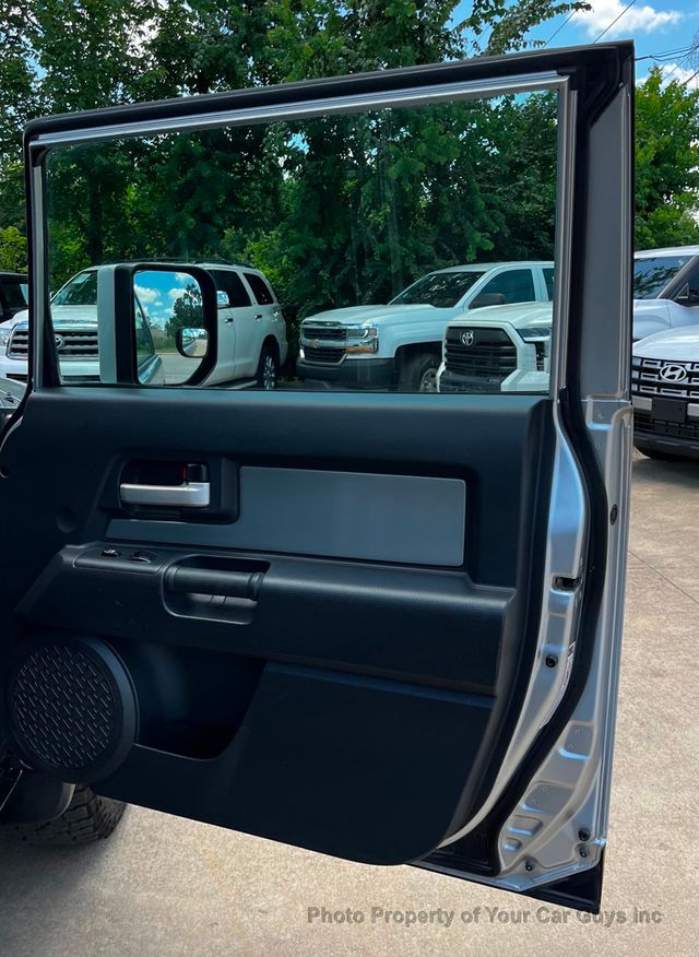 2010 Toyota FJ Cruiser RWD 4dr Automatic - 23051086 - 25