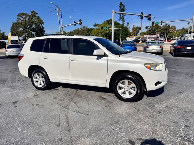 2010 Toyota Highlander  - 22943780 - 2
