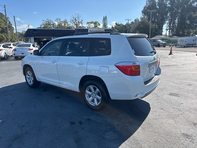 2010 Toyota Highlander  - 22943780 - 6