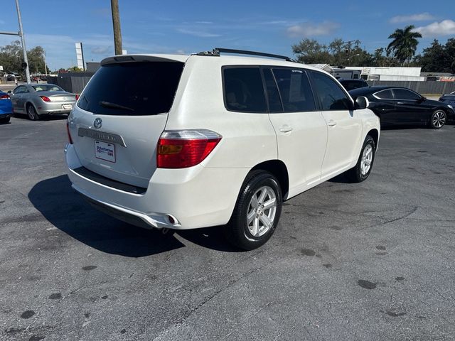 2010 Toyota Highlander  - 22943780 - 8