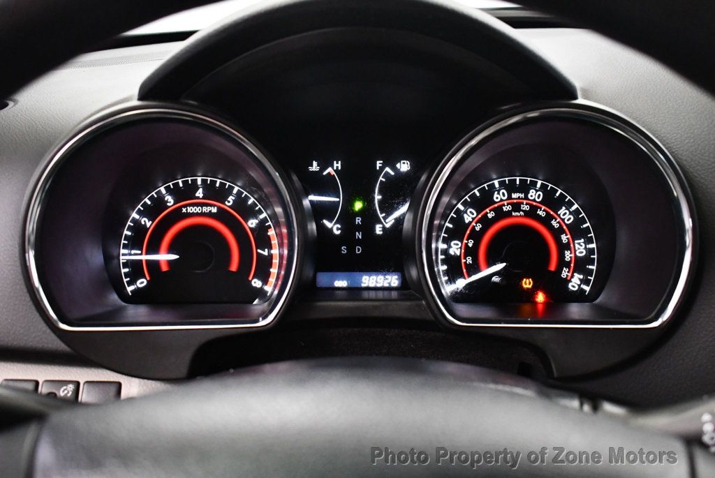 2010 Toyota Highlander Base photo 26