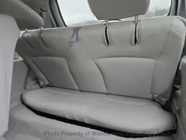 2010 Toyota Highlander FWD 4dr V6 - 22995647 - 6