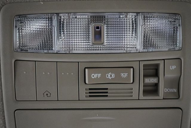 2010 Toyota Highlander FWD 4dr V6 SE - 22999732 - 21